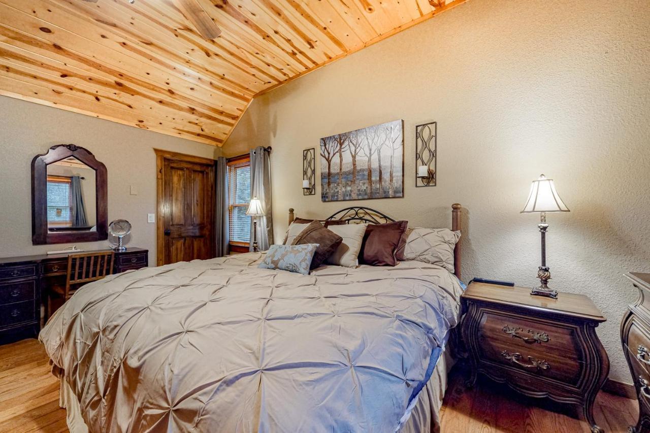 Wandering Bear'S Den Vila Ellijay Exterior foto